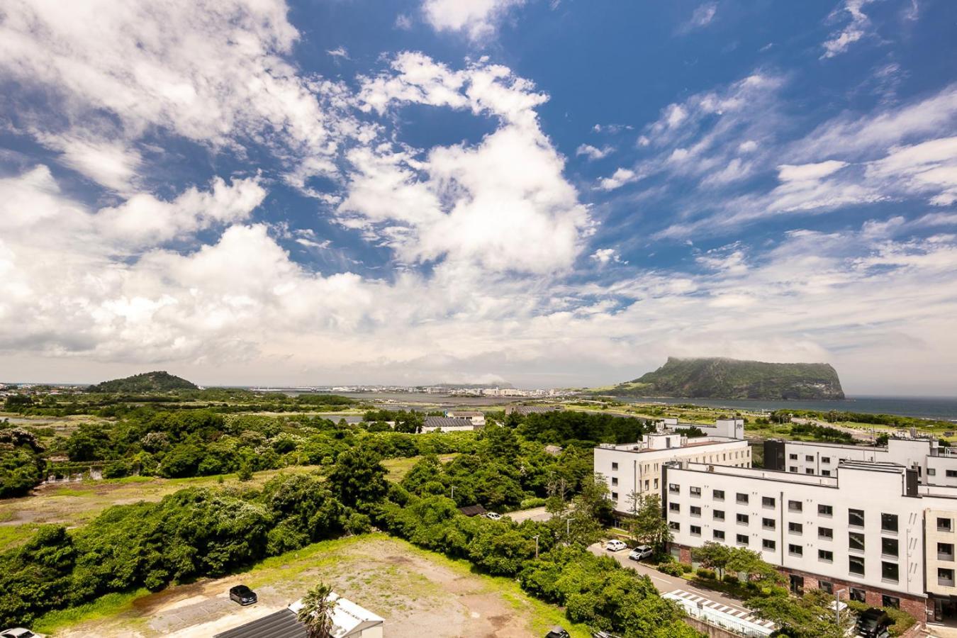 From H The Best Hotel Jeju Seongsan Seogwipo Exterior photo
