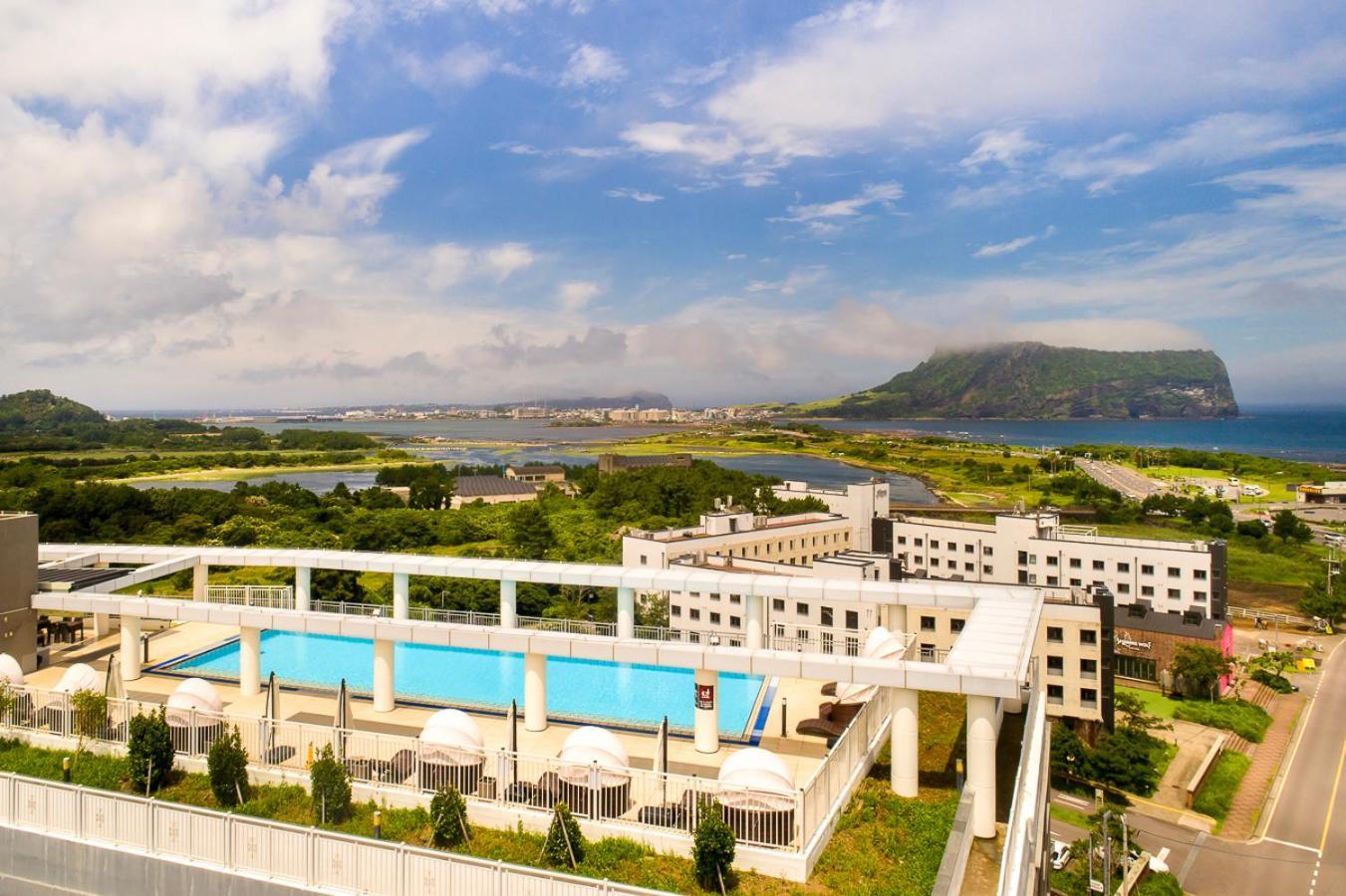 From H The Best Hotel Jeju Seongsan Seogwipo Exterior photo